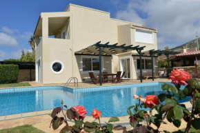 Beautiful Pool Villa Xenia in Anavissos, Athens